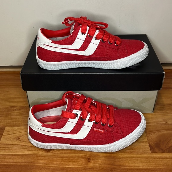 GEOX | J Club Boy B - Canvas + Geobuck Sneakers - Picture 3 of 5